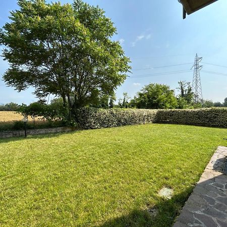 Appartamento Mimosa - Immobili E Soluzioni Rent Брембате Экстерьер фото