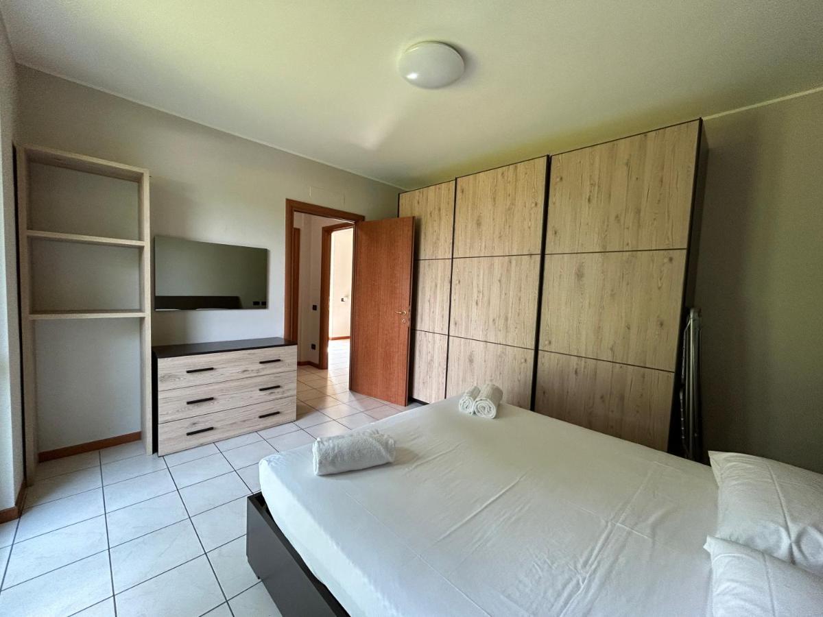 Appartamento Mimosa - Immobili E Soluzioni Rent Брембате Экстерьер фото