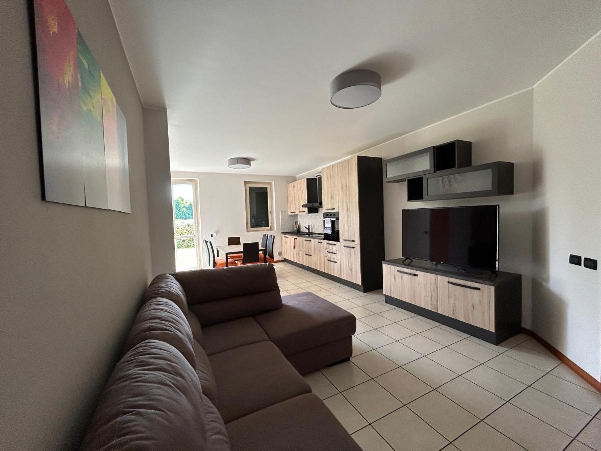 Appartamento Mimosa - Immobili E Soluzioni Rent Брембате Экстерьер фото